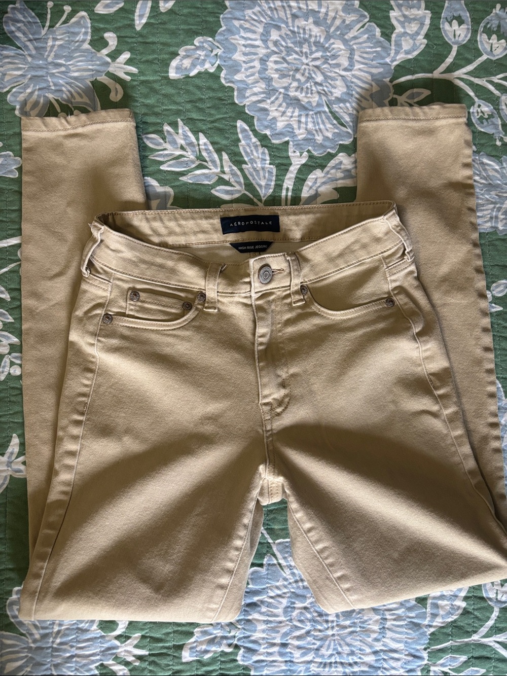 Aeropostale Women's High Rise Jegging in Tan Beige.